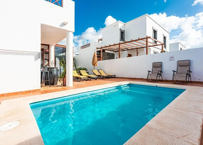 Casa Ernesto Villa *